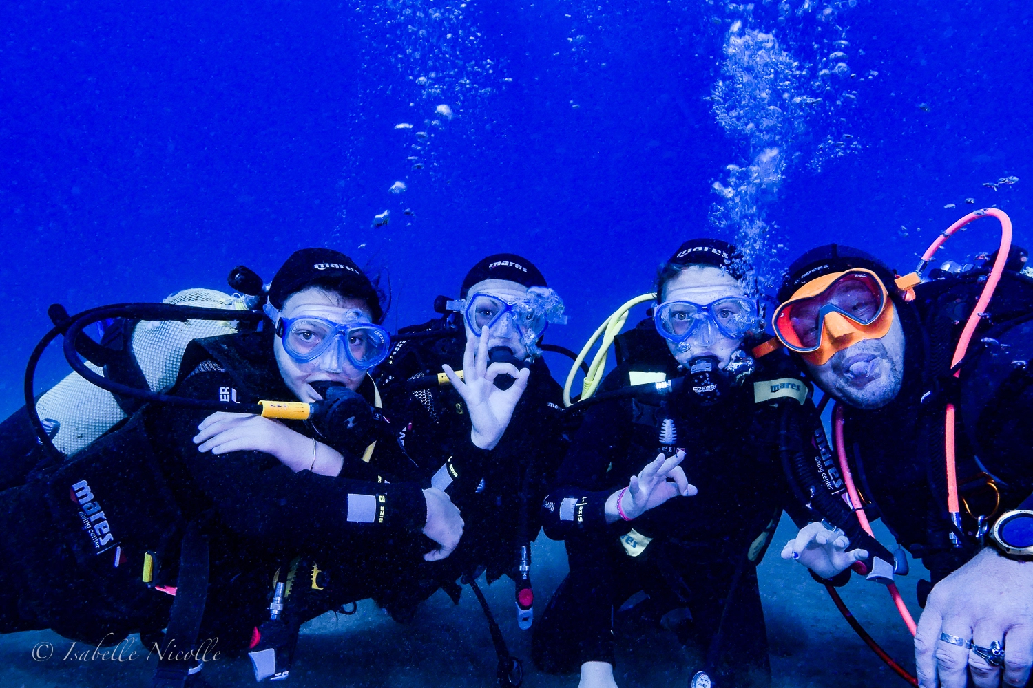 Plongeurs en formation FFESSM